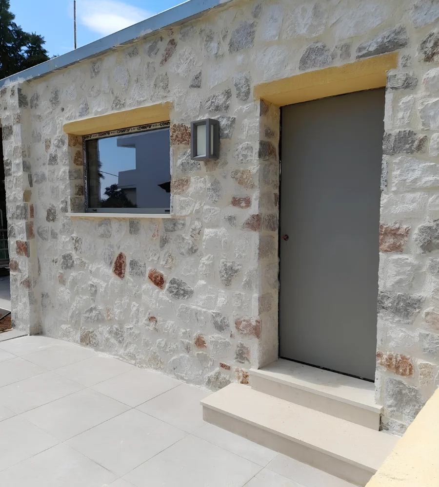 Window (11)